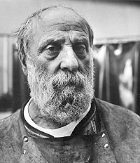 César