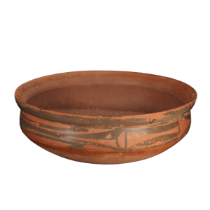 仰韶文化(半坡类型,约公元前5000—前4000年) 高9.6厘米,口径26厘米 甘肃省博物馆藏 鱼纹彩陶盆