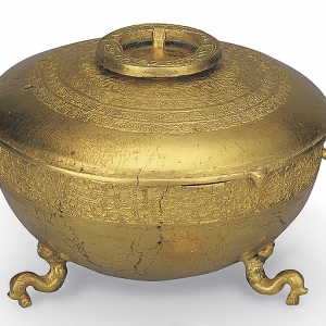Gold wine cup