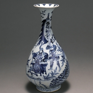 Height: 30cm; diameter at mouth: 8.4 cm; diameter at the bottom: 9cm Unearthed from Changde, Hunan Province in 1956. Blue-and-white pear-shaped vase with flared lip