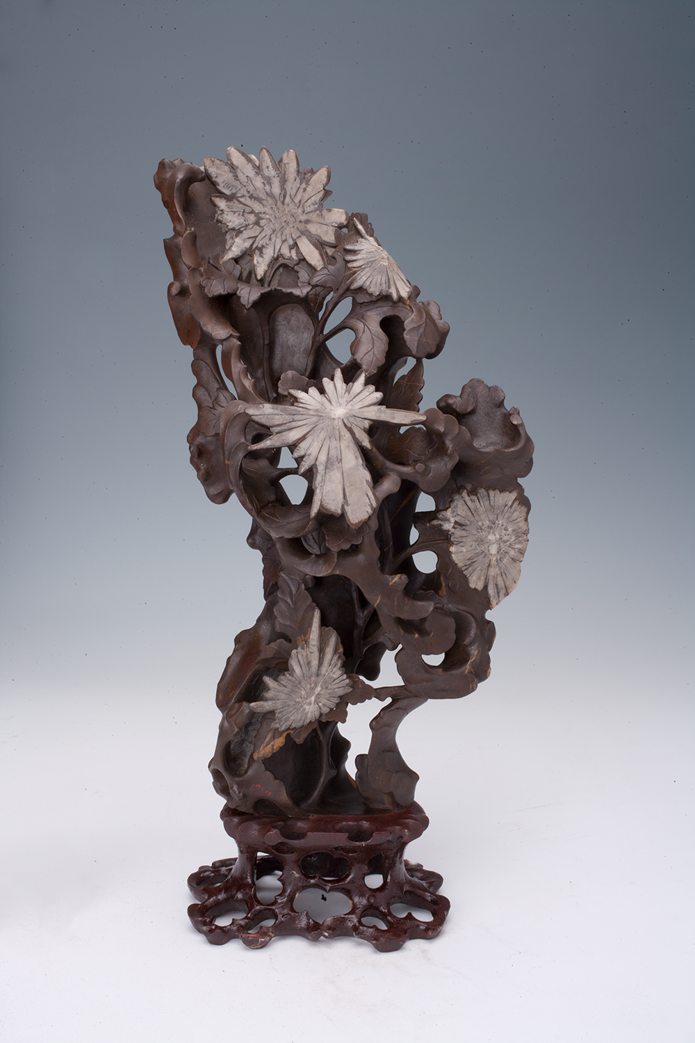 めるるです 菊花石、特大菊花石、梅花石、 神居古潭風菊花石、立体菊花石 菊花石、特大菊花石、梅花石、 神居古潭石、神居古潭菊花石